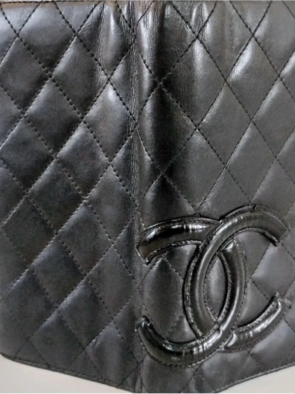 CHANEL Black Quilted Lambskin Long Wallet with CC Emblem